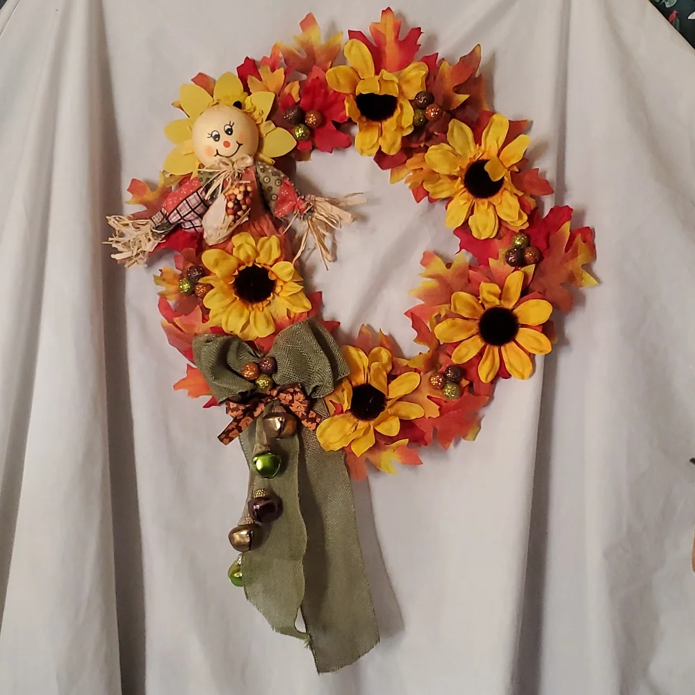 A beautiful FALL Wreath for your home.